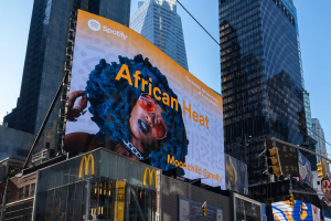 out of home advertising digital billboards new york city times square